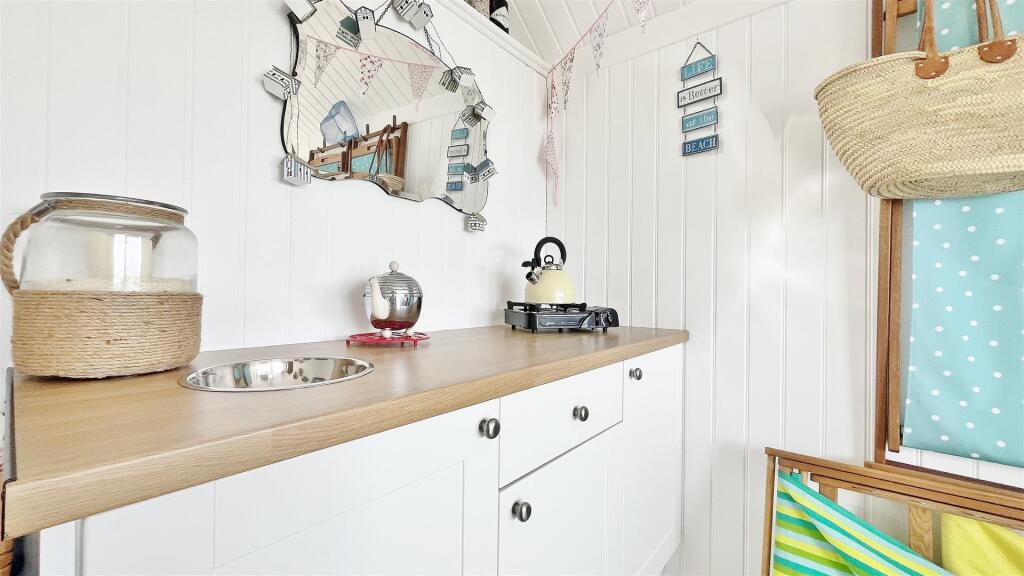 Beach Hut