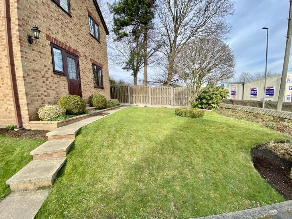 Bramleys Estate Agents - Headlands Road - Liversed