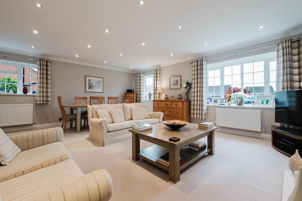 Open Plan Living Din