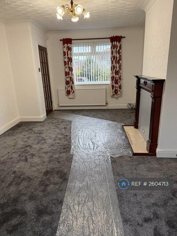 Lounge - View 2
