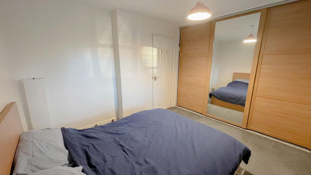 2nd Photo Of Bedroom 1