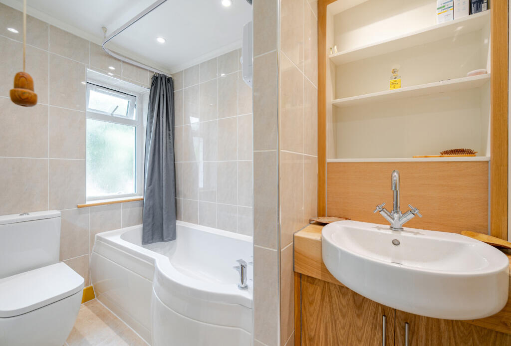 1299337-18-68596c...