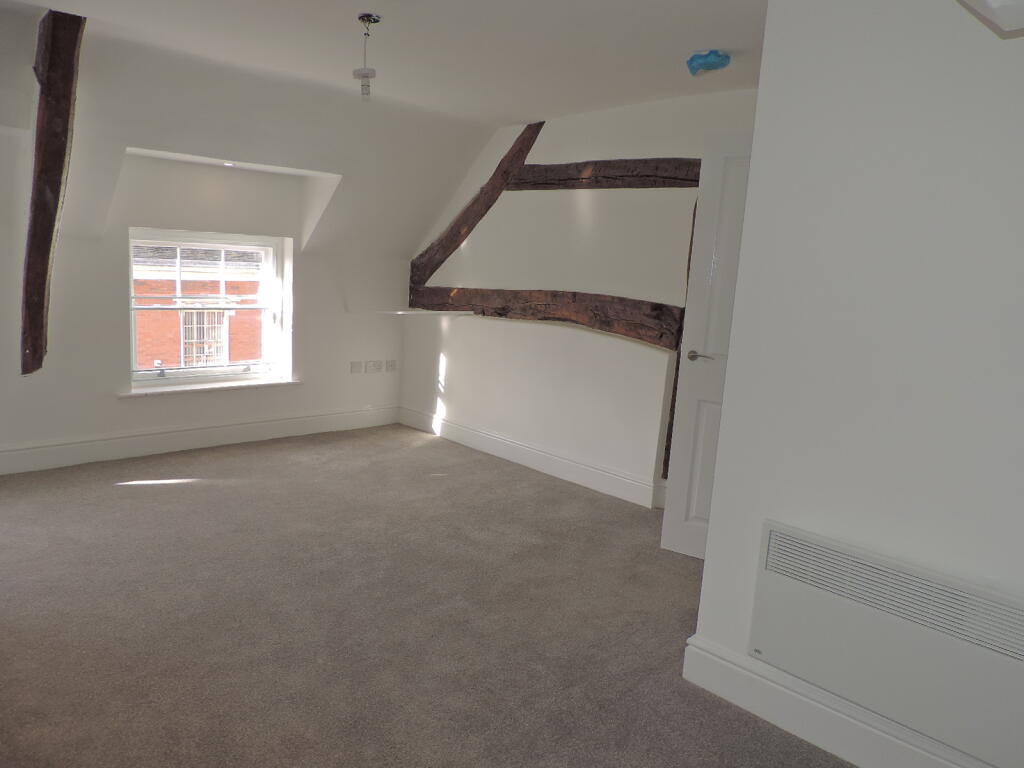 Large open  plan living/dining space