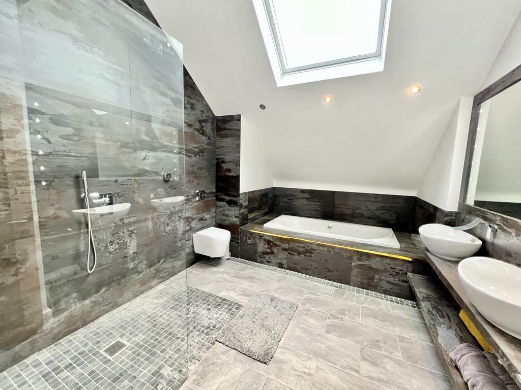 PHOTO-2023-05-08-21-40-22 (6).jpg