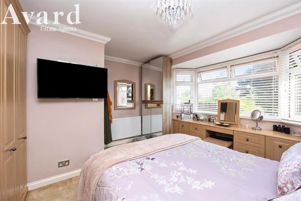 Millcross Road, 17-004.JPG