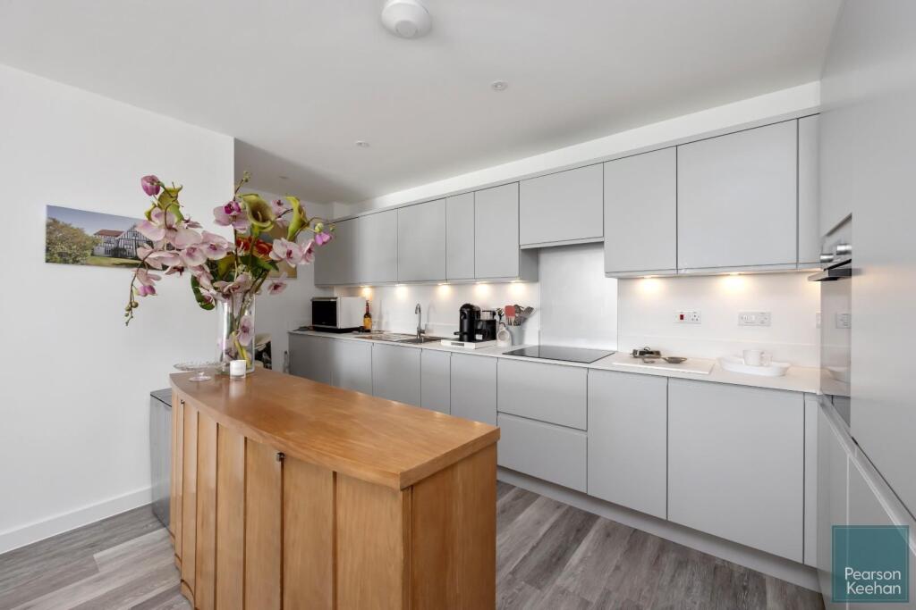 Oystercatcher Apartments, Flat 9-010.jpg