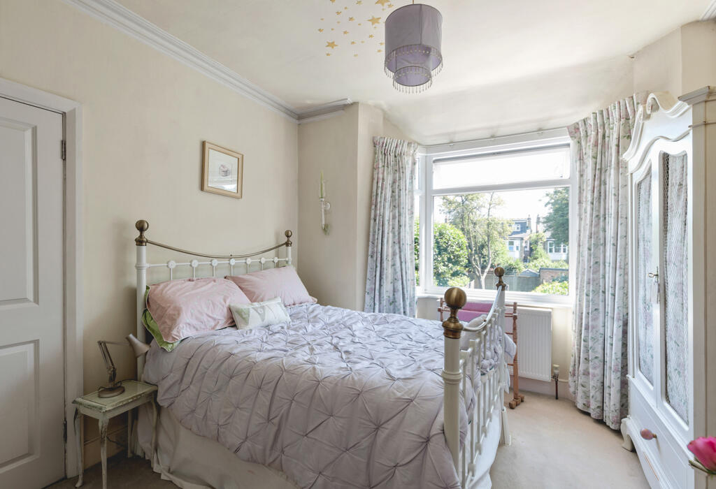 Oakfield Road, double bedroom