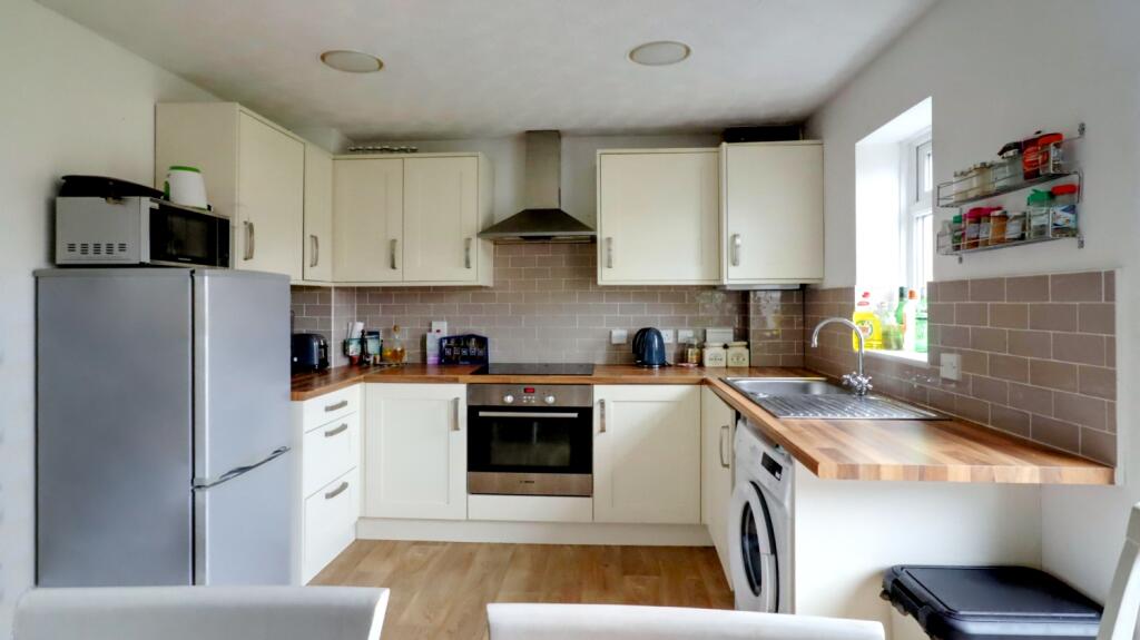 3. Kitchen 4