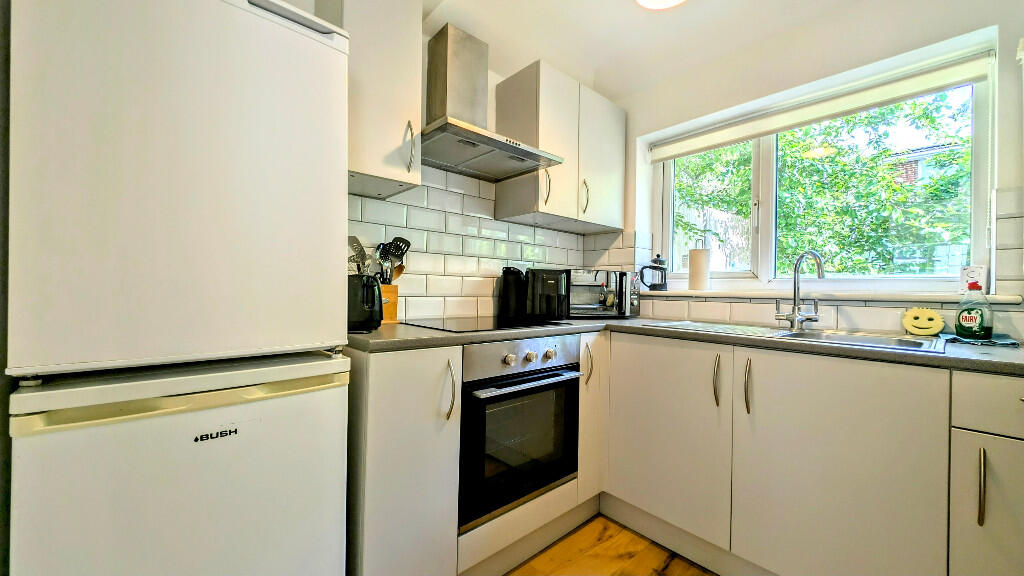 Annexe Kitchen