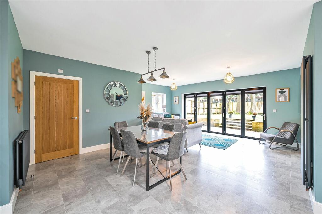 Kitchen/Family Room