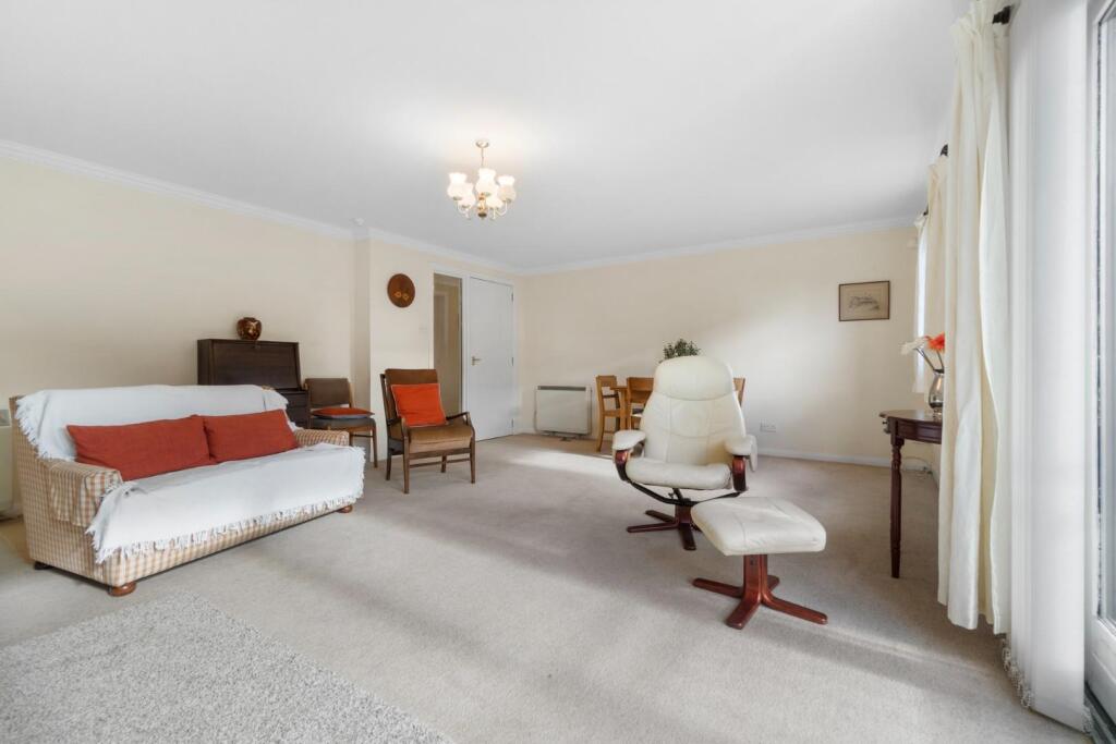 59 Curlinghall 10.jpg