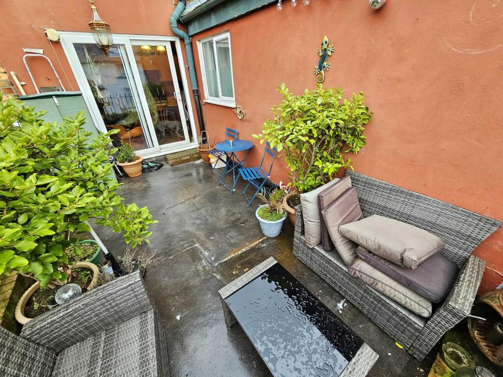 455d02a7-9cde-40aa-bc6e-618b569ab2a0