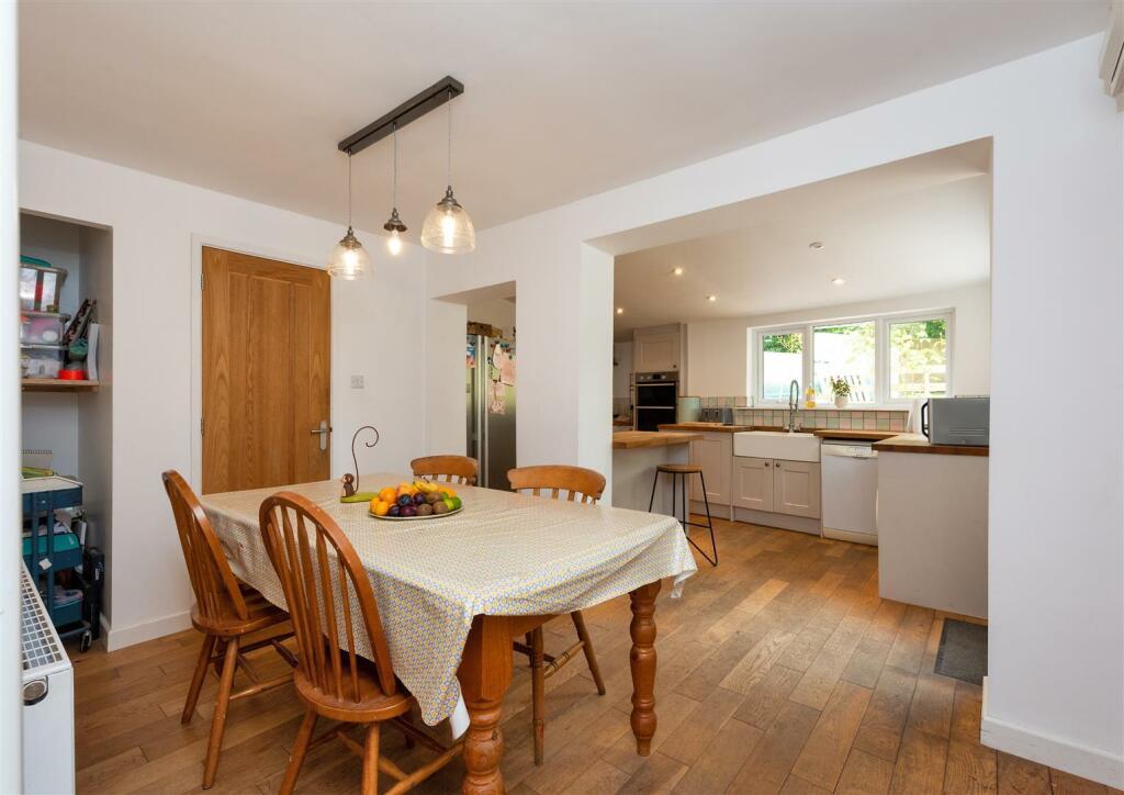 Kitchen / Diner