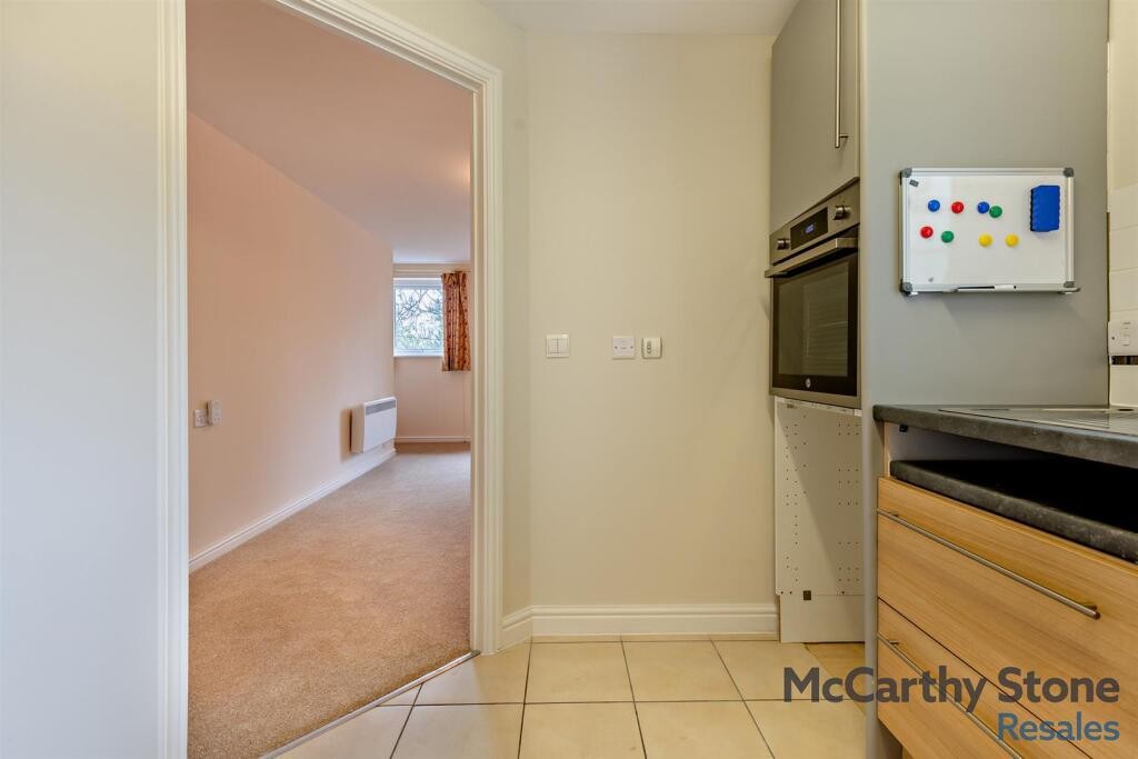 8636905-interior10-800.jpg
