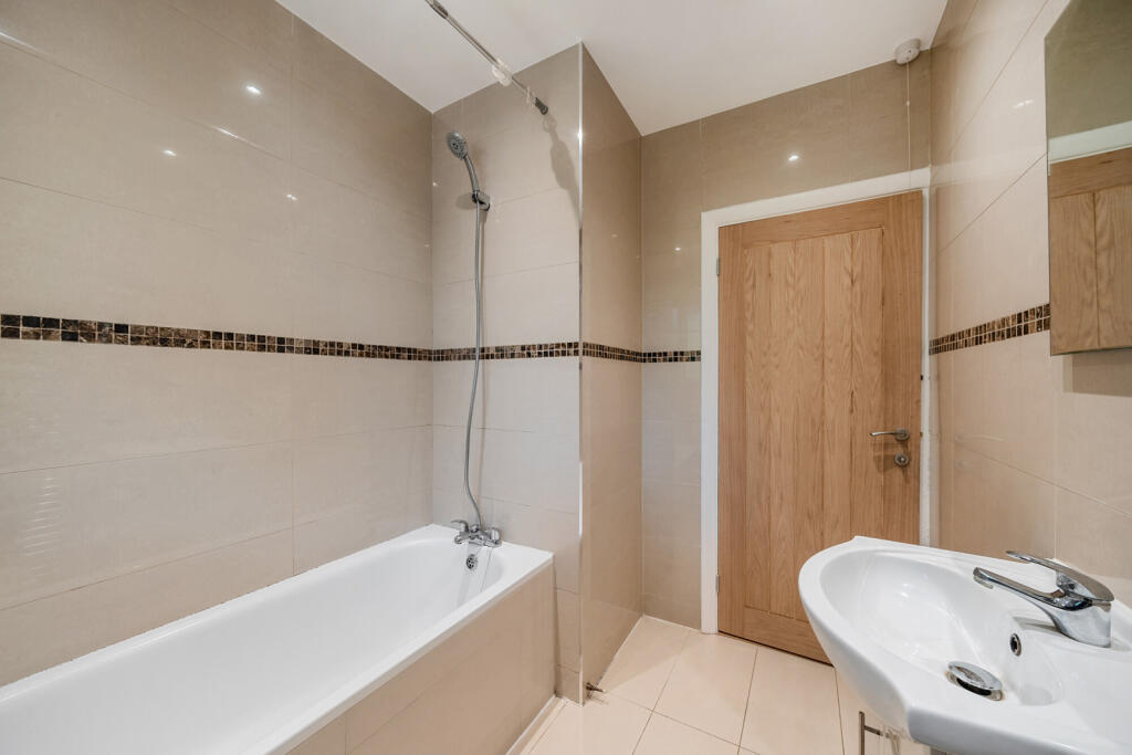 1354882-13-68c804...