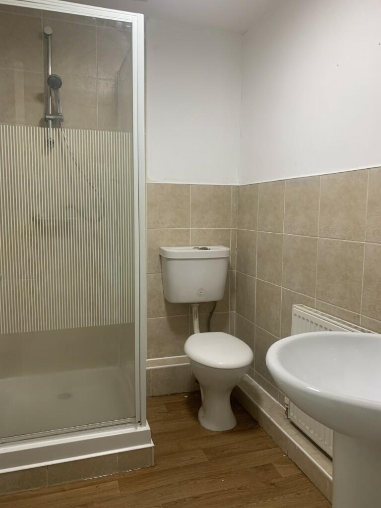 Shower Room 2