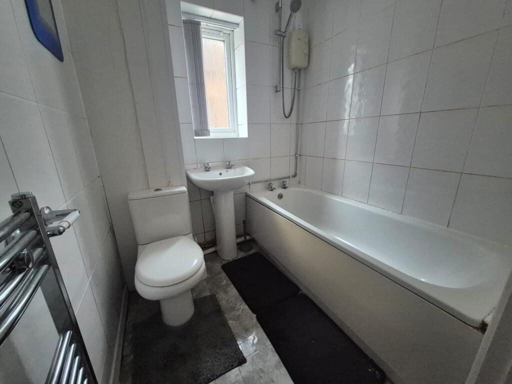 GetAttachmentThumbna