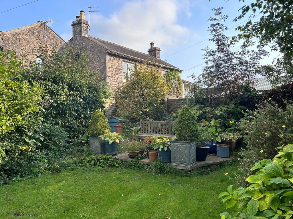 Communal garden s...