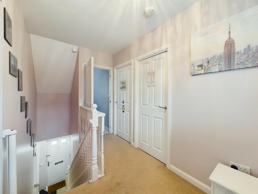 CAM02854G0-PR0121...