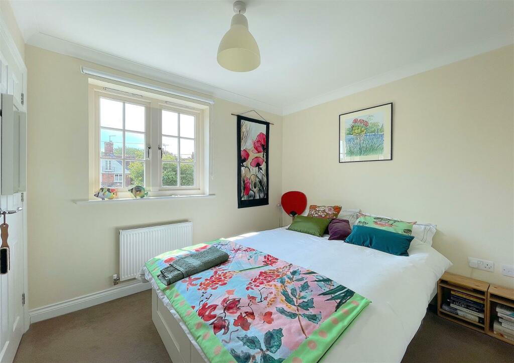bedroom 2A.jpg