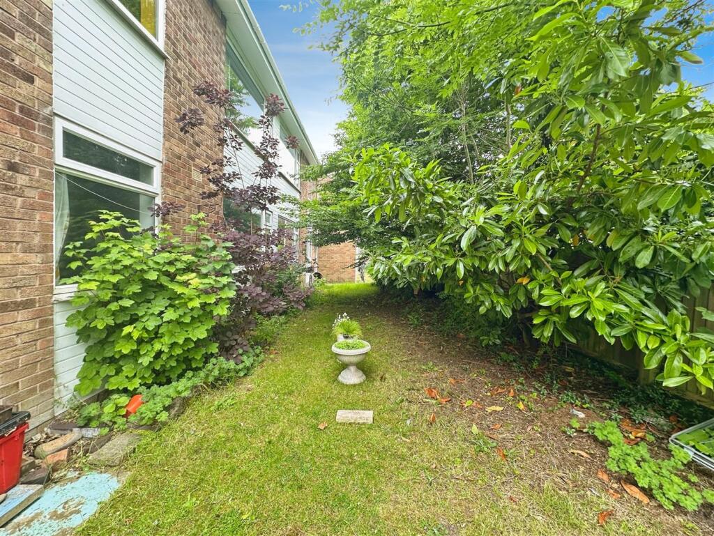 f6019952--4333-B3F5-112929563DA1-61919-000014AA0FA