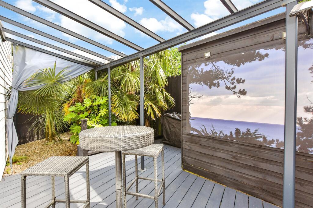 Garden***
