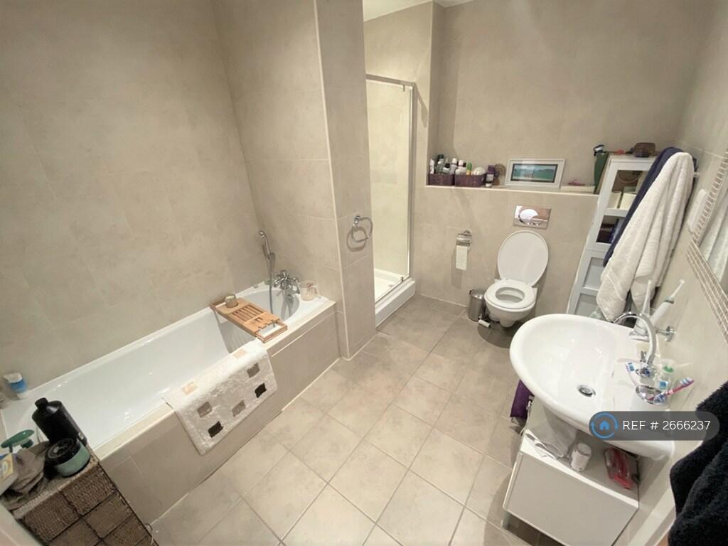 Main Bathroom