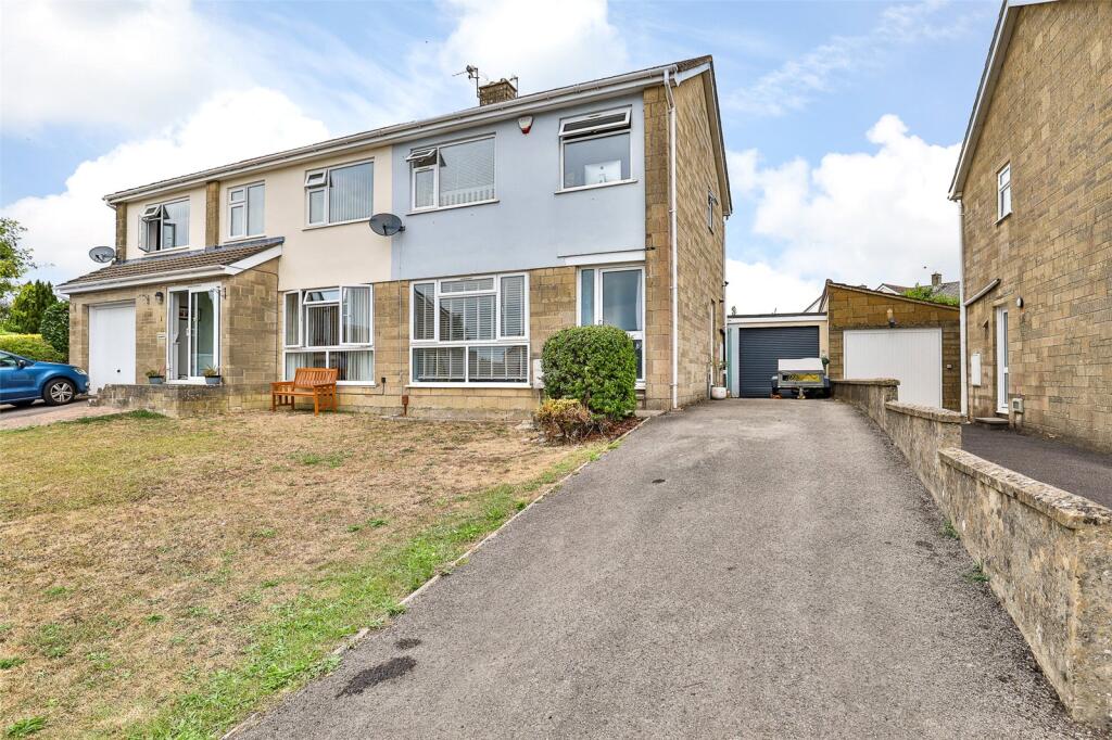 Beverley Close, Frome, Somerset, BA11