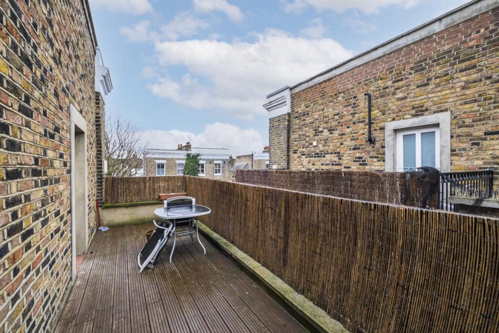 Englefield Road
