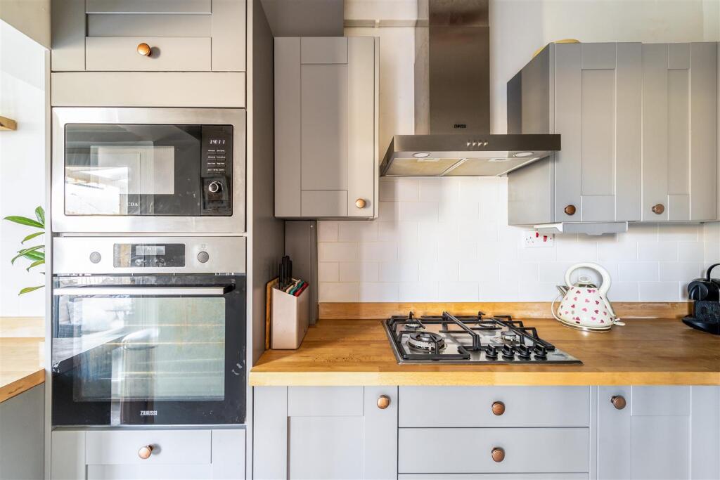 STONES ROAD,  (4).jpg