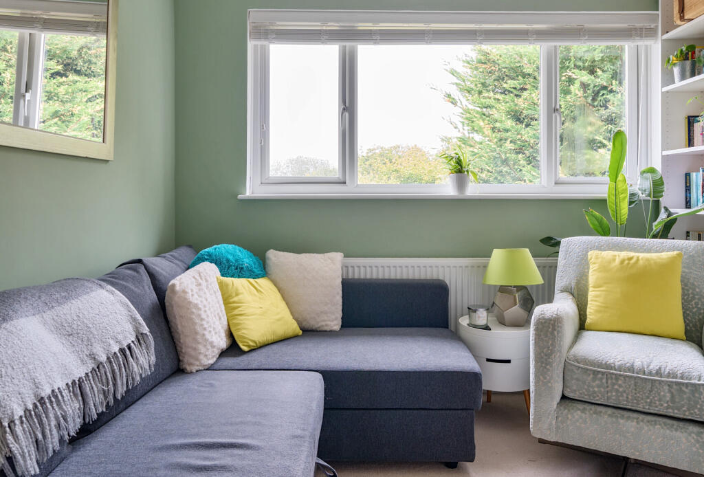 1362360-9-68de3cc...