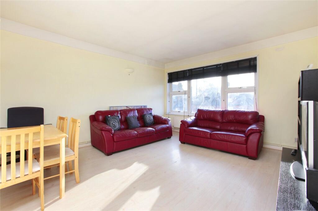 property in Northside Wandsworth Common, 
Battersea, SW18