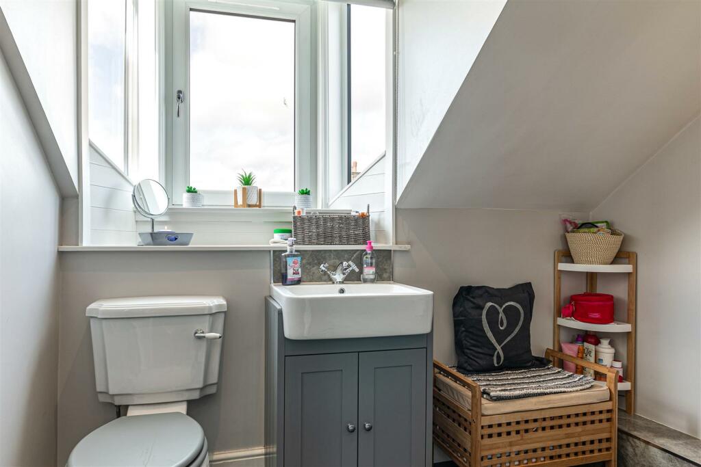 52 Tower Street Selkirk  (34).JPG