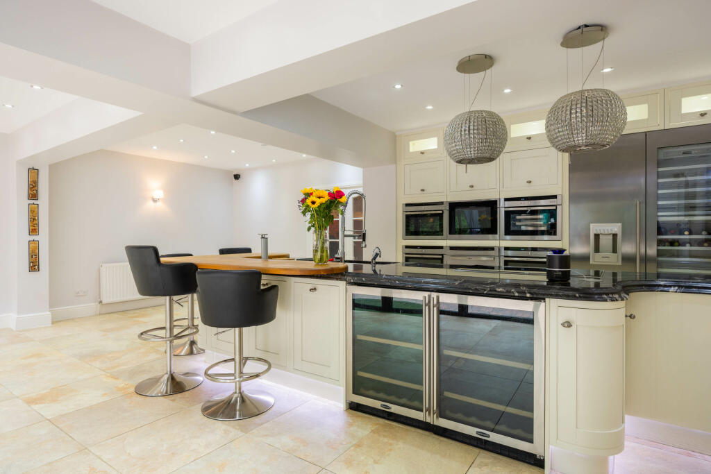 20240816-1038_Maison Haus - The Heights, Bentmeado