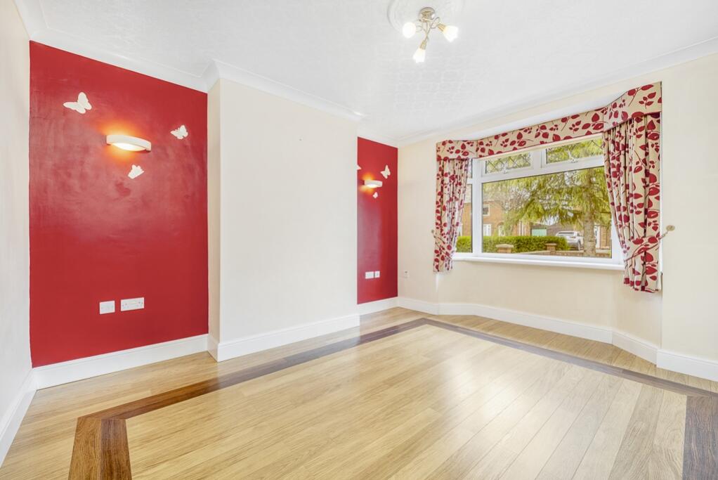 51 Hessle Drive (Boston)-17