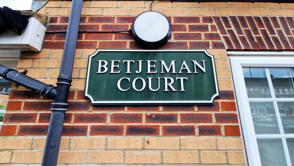 BETJEMAN COURT