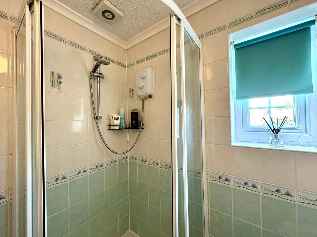 Shower Room 2