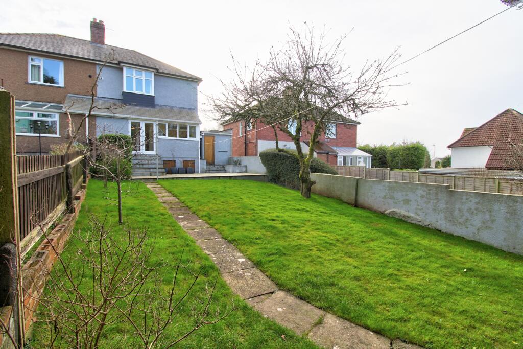 IMG_9447_8_9_Realistic