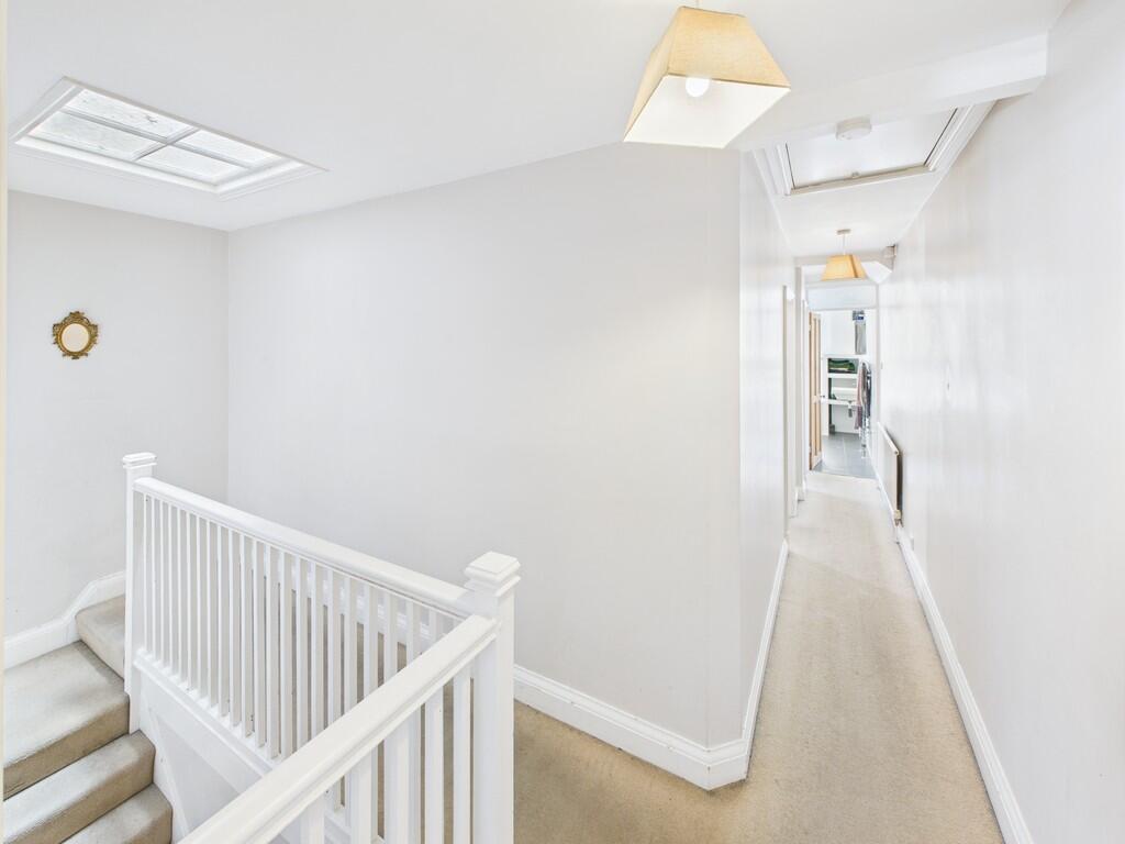 CAM04578G0-PR0019...