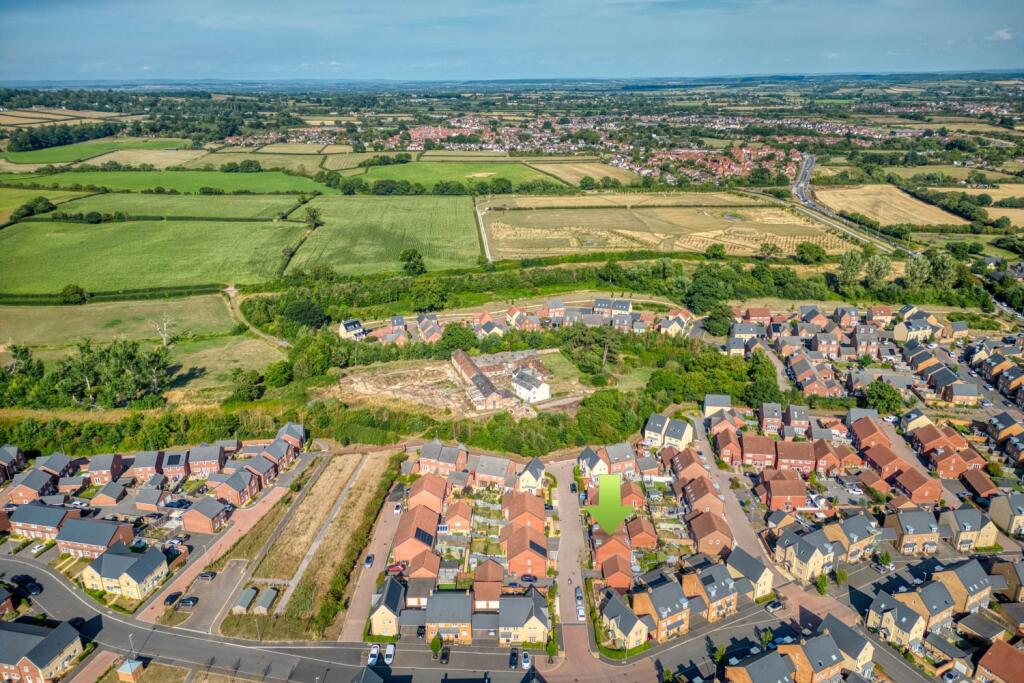 Ewemove Taunton - Perry Hayes (3)