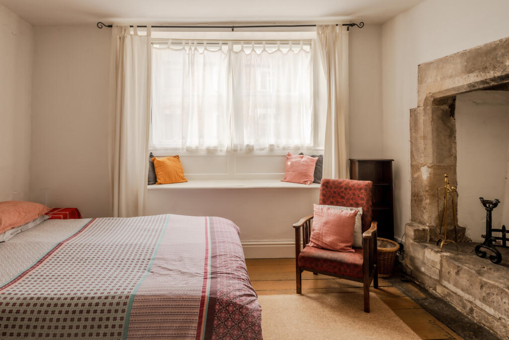 265446 - OM-hr-36.jpg