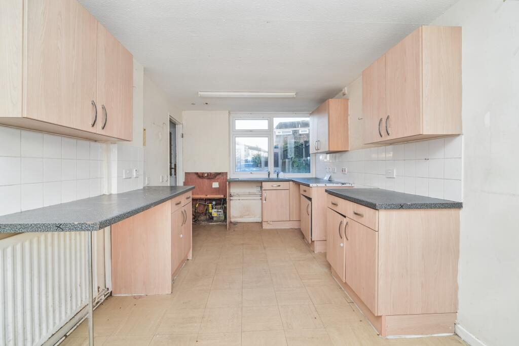 78 Leaside, Halton Brook, Runcorn, Cheshire, WA7 2NH