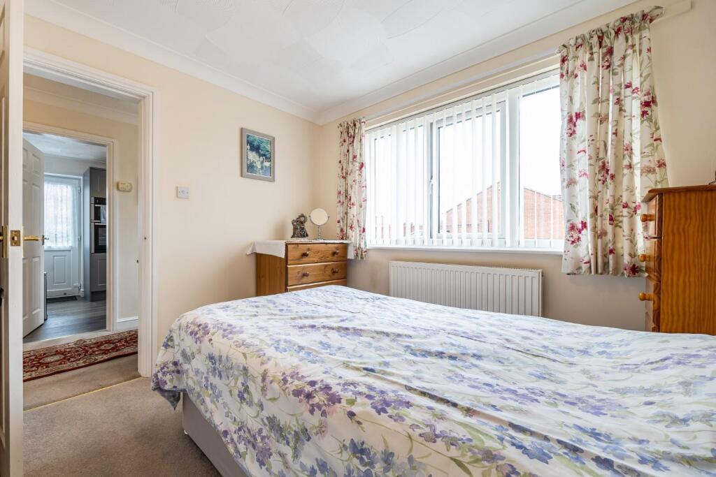 2nd view SECOND DOUBLE BEDROOM,.jpg