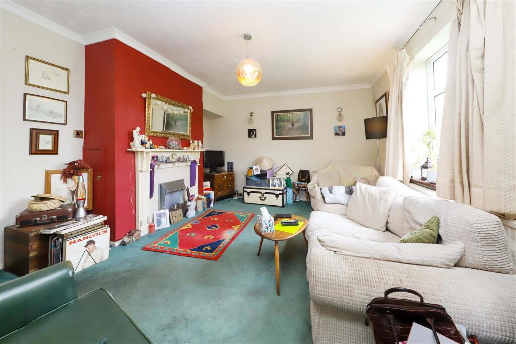 37 Reservoir Road (9) copy.jpg