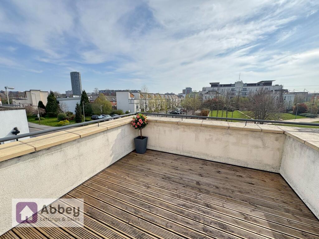 2nd Floor Balcony
