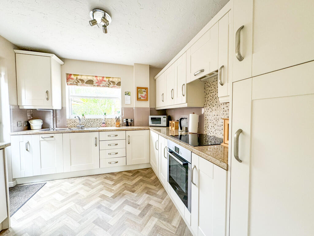 kitchen2