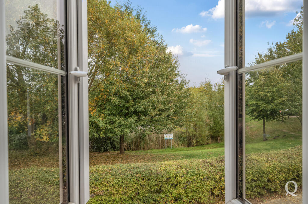 b6459ab2-a2c9-498...