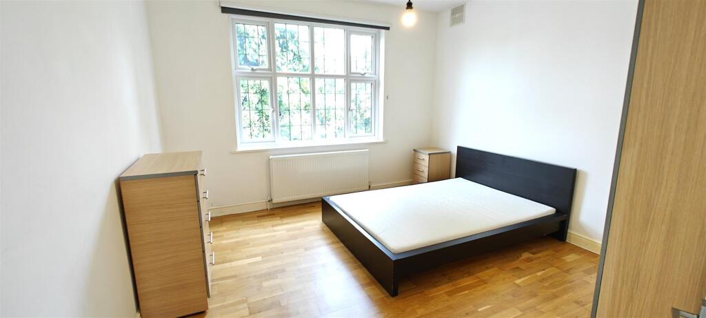 Bed 1