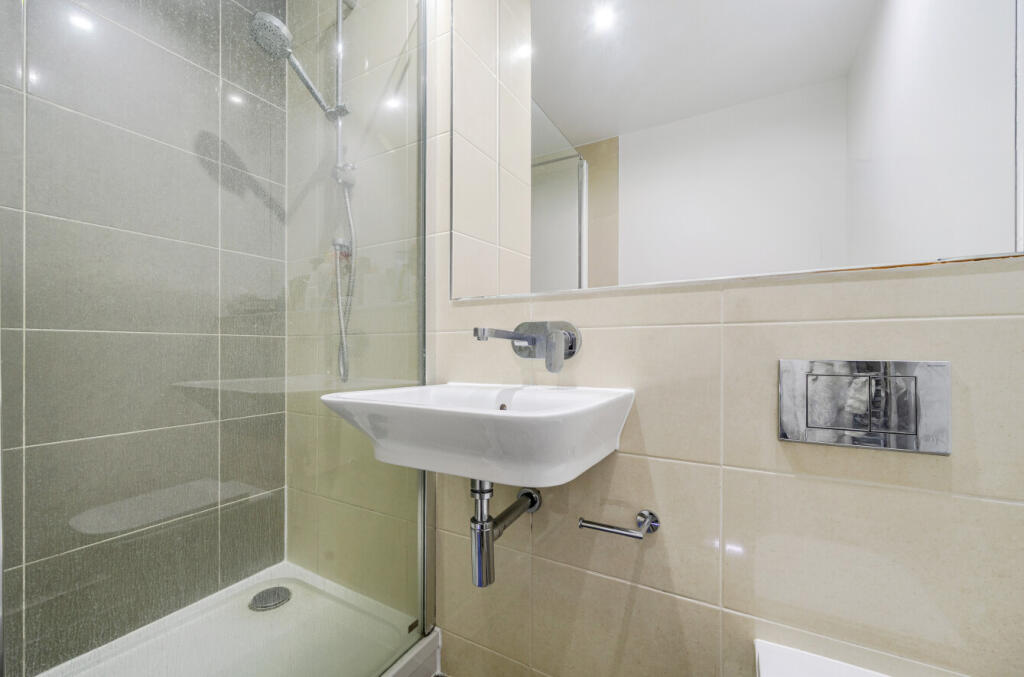 1312408-12-686271...