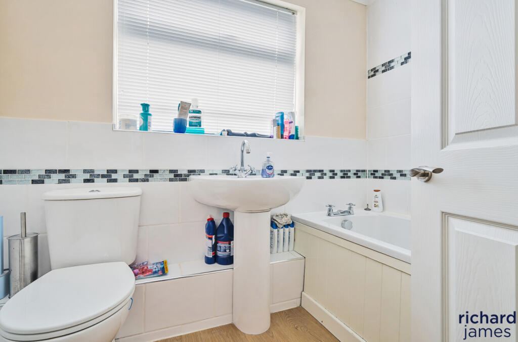 3347107e445b45db908aebc4d8a37240